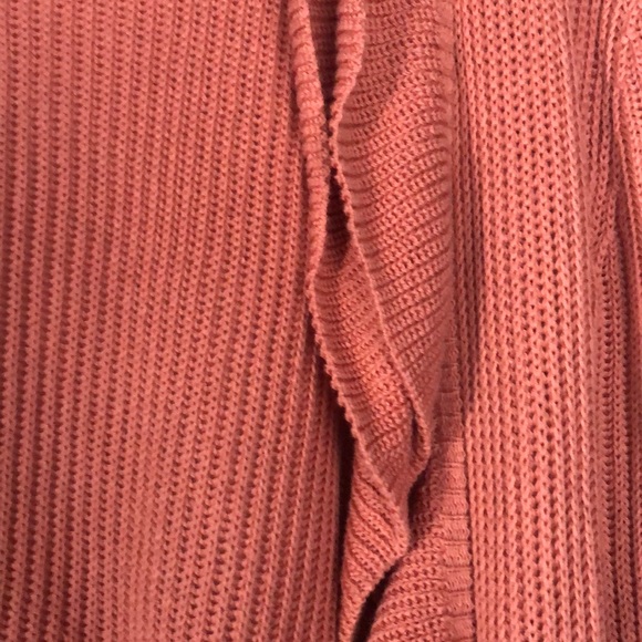 Soft Fluttering Peach Knit Cardigan - Picture 2 of 3